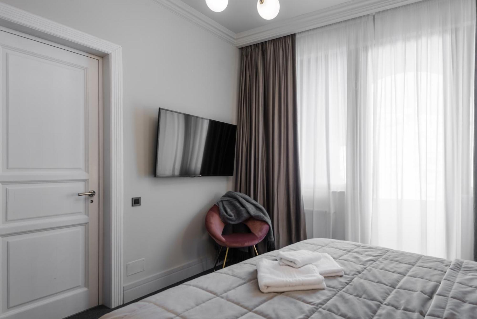 בוקרשט Highline Downtown Aparthotel Oldtown Unirii Square מראה חיצוני תמונה