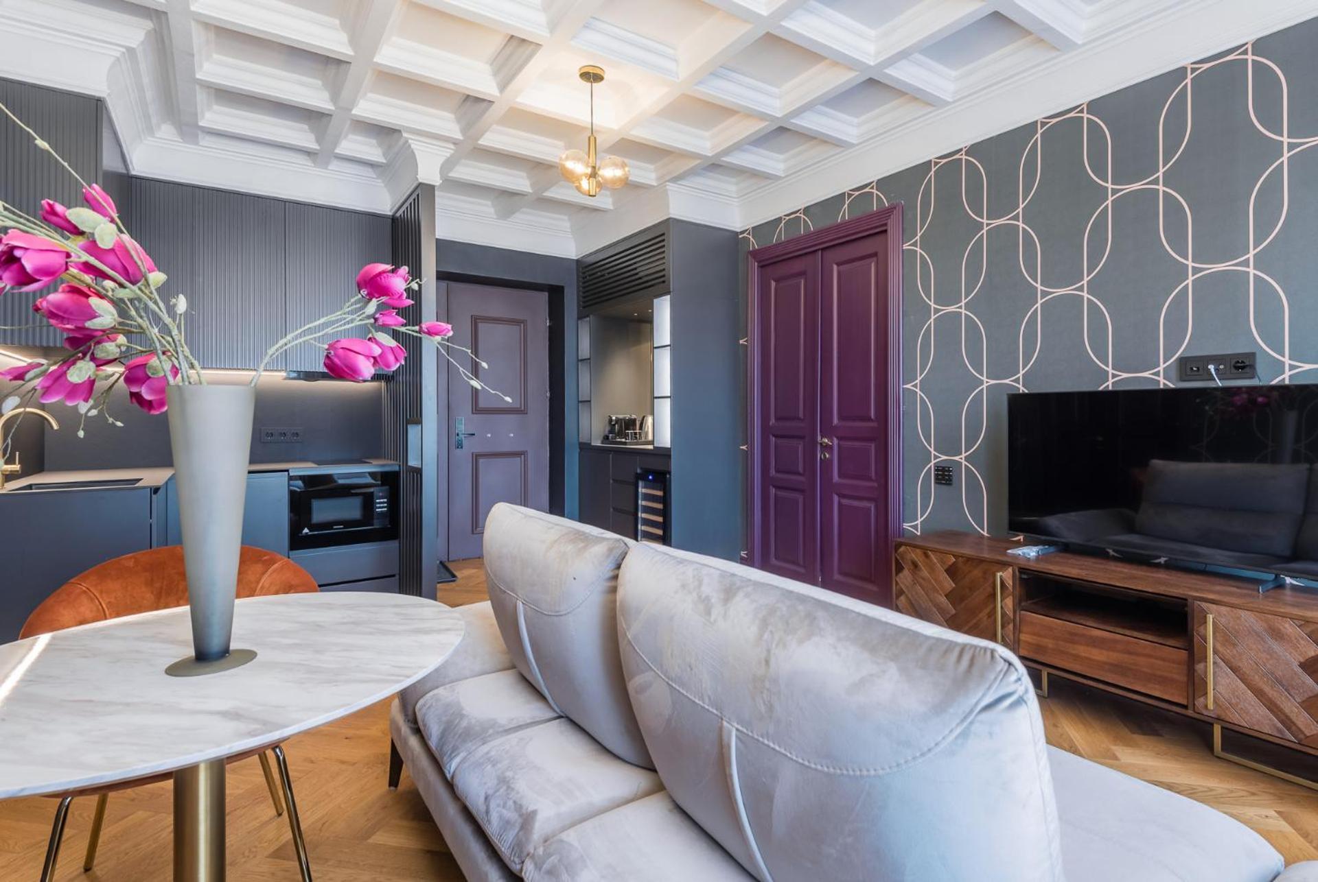 בוקרשט Highline Downtown Aparthotel Oldtown Unirii Square מראה חיצוני תמונה