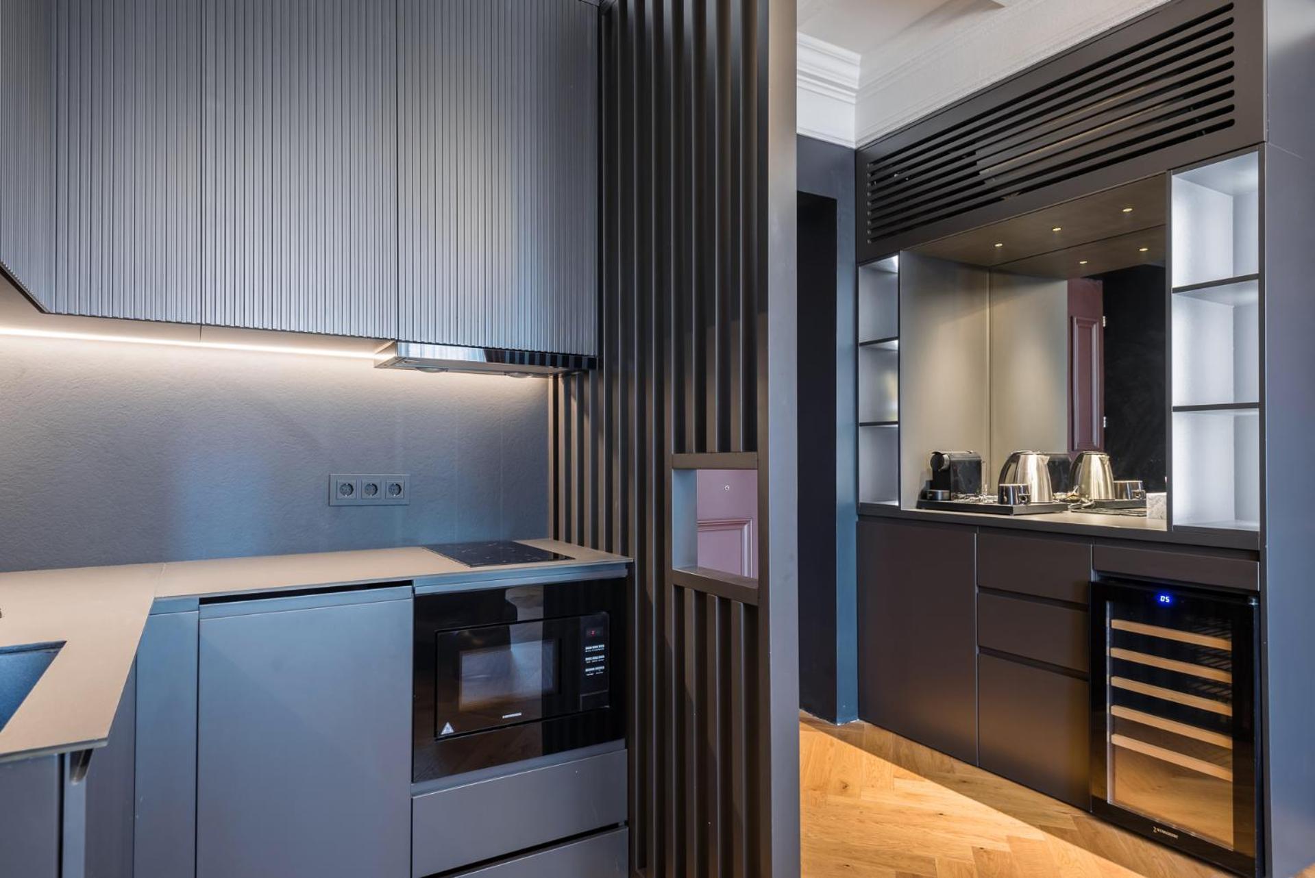 בוקרשט Highline Downtown Aparthotel Oldtown Unirii Square מראה חיצוני תמונה