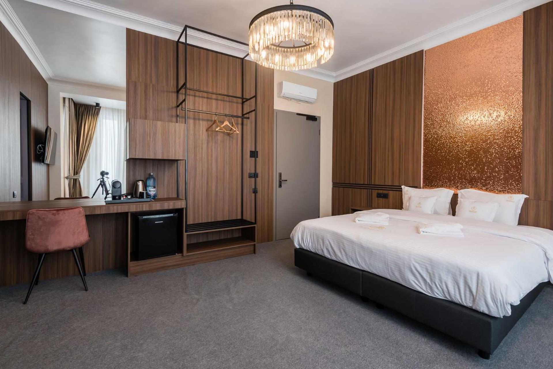 בוקרשט Highline Downtown Aparthotel Oldtown Unirii Square מראה חיצוני תמונה